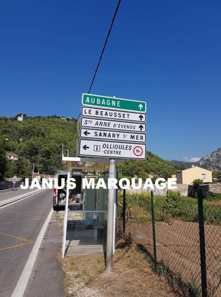 Pose de panneaux de signalisation à Marseille et Vitrolles