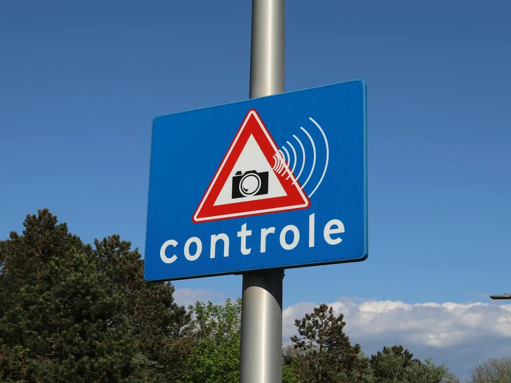 L'avertisseur de radar légal en France expliqué pour l'automobiliste