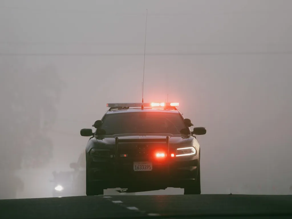 lumieres-de-route-police